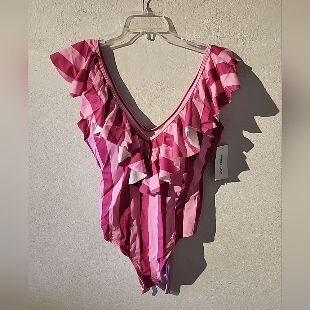 Meet Curve Swimsuit Pink Striped XL One Piece